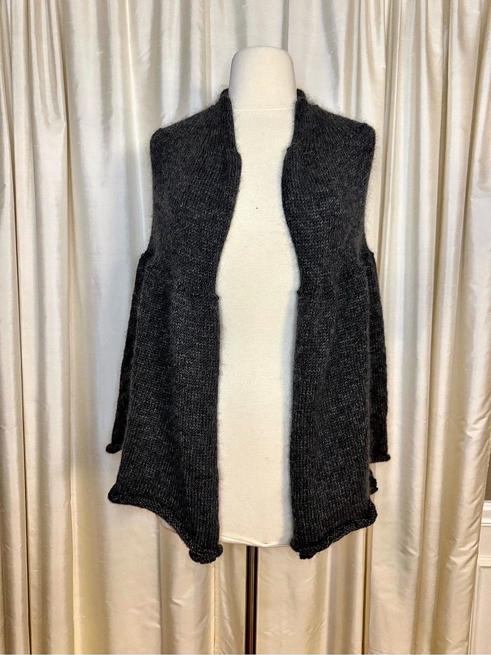 Charcoal Gray Fuzzy Knit Cape Shawl Angora-Like Open Front Draped Poncho